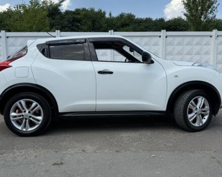 Белый Ниссан Жук, объемом двигателя 1.5 л и пробегом 189 тыс. км за 9000 $, фото 4 на Automoto.ua