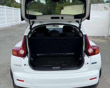 Белый Ниссан Жук, объемом двигателя 1.5 л и пробегом 189 тыс. км за 9000 $, фото 12 на Automoto.ua