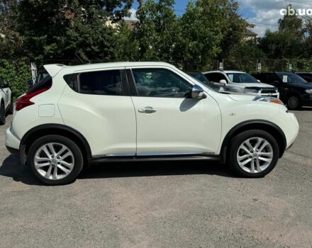 Белый Ниссан Жук, объемом двигателя 1.6 л и пробегом 257 тыс. км за 10590 $, фото 6 на Automoto.ua