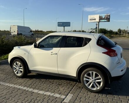 Белый Ниссан Жук, объемом двигателя 1.6 л и пробегом 131 тыс. км за 9500 $, фото 2 на Automoto.ua