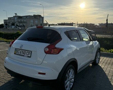 Белый Ниссан Жук, объемом двигателя 1.6 л и пробегом 131 тыс. км за 9500 $, фото 3 на Automoto.ua