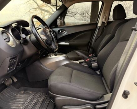 Белый Ниссан Жук, объемом двигателя 1.6 л и пробегом 95 тыс. км за 259 $, фото 7 на Automoto.ua