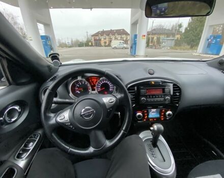 Белый Ниссан Жук, объемом двигателя 1.6 л и пробегом 128 тыс. км за 8950 $, фото 14 на Automoto.ua