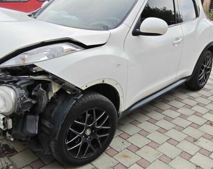 Белый Ниссан Жук, объемом двигателя 1.6 л и пробегом 90 тыс. км за 6500 $, фото 1 на Automoto.ua