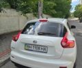 Белый Ниссан Жук, объемом двигателя 1.6 л и пробегом 61 тыс. км за 12040 $, фото 3 на Automoto.ua