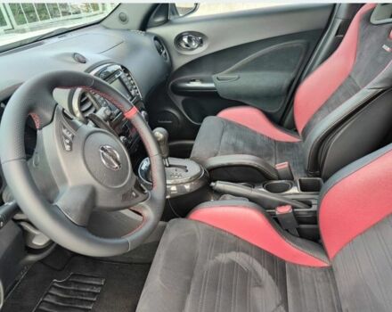 Белый Ниссан Жук, объемом двигателя 1.6 л и пробегом 120 тыс. км за 15500 $, фото 8 на Automoto.ua