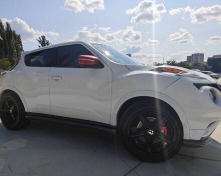 Белый Ниссан Жук, объемом двигателя 1.6 л и пробегом 120 тыс. км за 15500 $, фото 7 на Automoto.ua