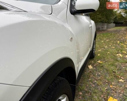 Белый Ниссан Жук, объемом двигателя 1.6 л и пробегом 196 тыс. км за 8750 $, фото 10 на Automoto.ua