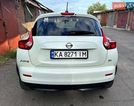 Белый Ниссан Жук, объемом двигателя 1.62 л и пробегом 185 тыс. км за 10000 $, фото 5 на Automoto.ua