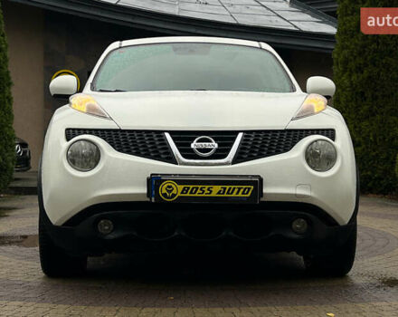 Белый Ниссан Жук, объемом двигателя 1.6 л и пробегом 165 тыс. км за 8999 $, фото 1 на Automoto.ua