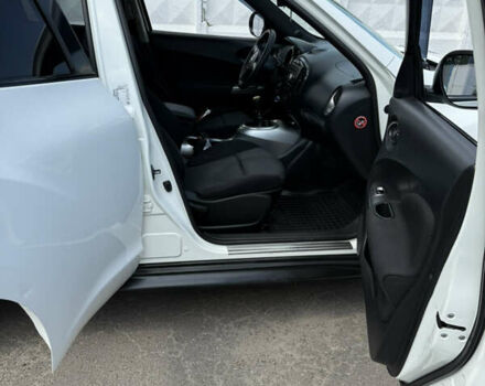 Белый Ниссан Жук, объемом двигателя 1.46 л и пробегом 189 тыс. км за 9000 $, фото 6 на Automoto.ua