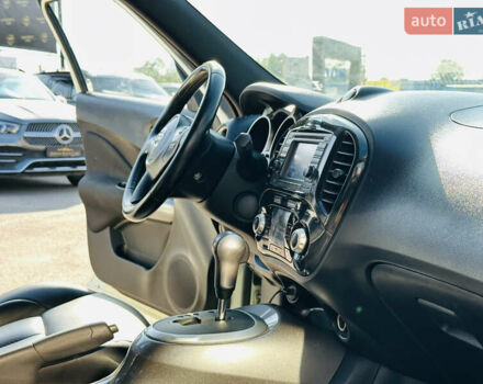 Белый Ниссан Жук, объемом двигателя 1.6 л и пробегом 133 тыс. км за 10800 $, фото 23 на Automoto.ua