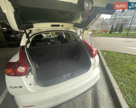 Белый Ниссан Жук, объемом двигателя 1.6 л и пробегом 151 тыс. км за 9450 $, фото 13 на Automoto.ua