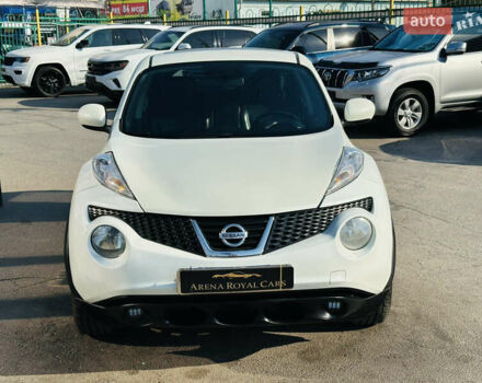 Белый Ниссан Жук, объемом двигателя 1.6 л и пробегом 133 тыс. км за 10800 $, фото 7 на Automoto.ua