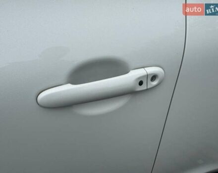 Белый Ниссан Жук, объемом двигателя 1.6 л и пробегом 196 тыс. км за 8750 $, фото 64 на Automoto.ua