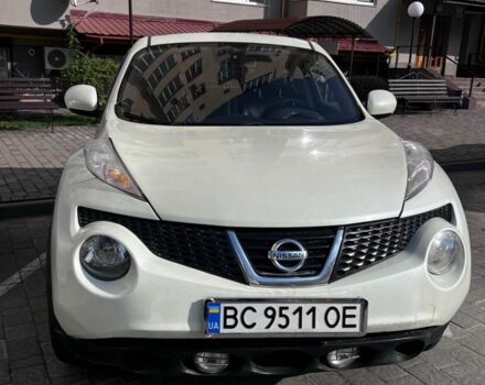 Белый Ниссан Жук, объемом двигателя 1.6 л и пробегом 201 тыс. км за 8700 $, фото 1 на Automoto.ua