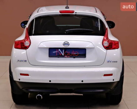 Белый Ниссан Жук, объемом двигателя 1.6 л и пробегом 176 тыс. км за 8900 $, фото 12 на Automoto.ua