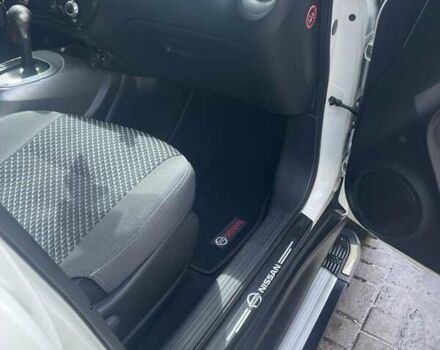 Білий Ніссан Жук, об'ємом двигуна 1.6 л та пробігом 110 тис. км за 10000 $, фото 4 на Automoto.ua