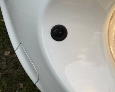 Белый Ниссан Жук, объемом двигателя 1.6 л и пробегом 196 тыс. км за 8750 $, фото 21 на Automoto.ua