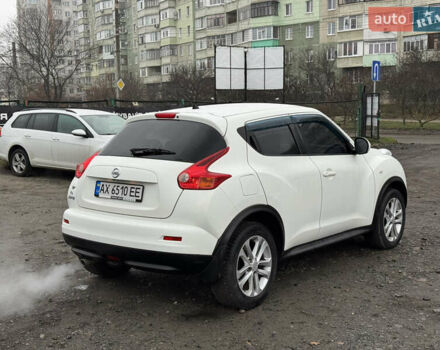 Белый Ниссан Жук, объемом двигателя 1.6 л и пробегом 145 тыс. км за 9700 $, фото 3 на Automoto.ua