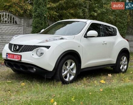 Белый Ниссан Жук, объемом двигателя 1.6 л и пробегом 196 тыс. км за 8750 $, фото 1 на Automoto.ua