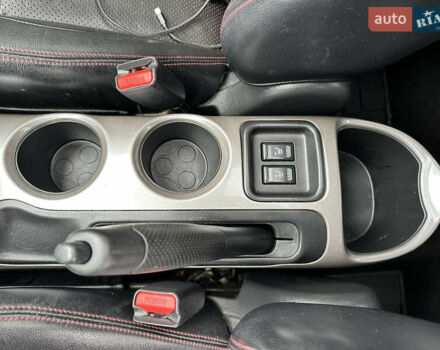 Белый Ниссан Жук, объемом двигателя 1.6 л и пробегом 265 тыс. км за 8900 $, фото 16 на Automoto.ua