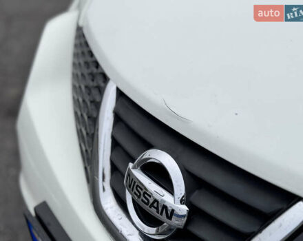 Белый Ниссан Жук, объемом двигателя 1.6 л и пробегом 148 тыс. км за 9800 $, фото 19 на Automoto.ua