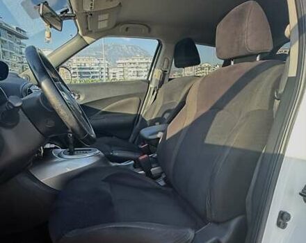 Белый Ниссан Жук, объемом двигателя 1.6 л и пробегом 135 тыс. км за 10499 $, фото 21 на Automoto.ua