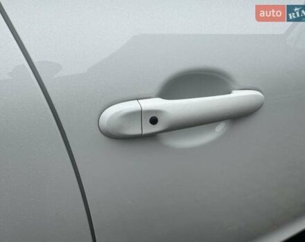 Белый Ниссан Жук, объемом двигателя 1.6 л и пробегом 196 тыс. км за 8750 $, фото 63 на Automoto.ua