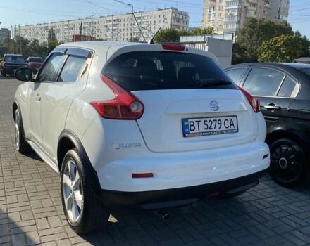 Белый Ниссан Жук, объемом двигателя 1.6 л и пробегом 170 тыс. км за 8500 $, фото 2 на Automoto.ua