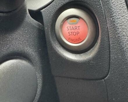 Белый Ниссан Жук, объемом двигателя 1.6 л и пробегом 196 тыс. км за 8750 $, фото 45 на Automoto.ua