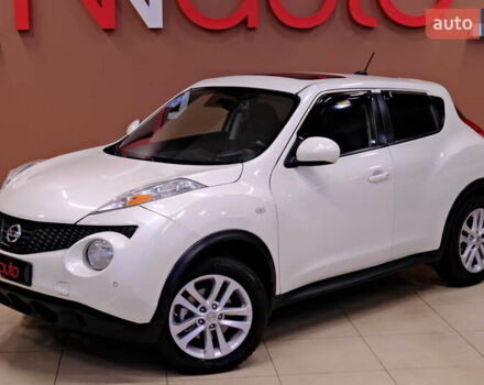 Белый Ниссан Жук, объемом двигателя 1.6 л и пробегом 176 тыс. км за 8900 $, фото 8 на Automoto.ua