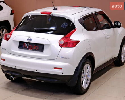 Белый Ниссан Жук, объемом двигателя 1.6 л и пробегом 176 тыс. км за 8900 $, фото 13 на Automoto.ua