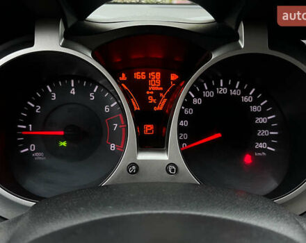 Белый Ниссан Жук, объемом двигателя 1.6 л и пробегом 165 тыс. км за 8999 $, фото 13 на Automoto.ua