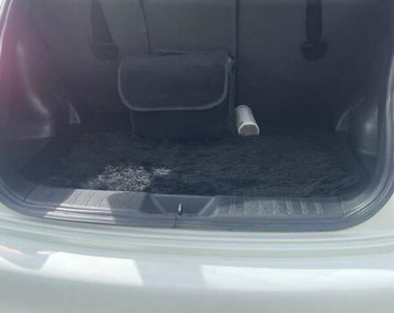 Білий Ніссан Жук, об'ємом двигуна 1.6 л та пробігом 110 тис. км за 10000 $, фото 11 на Automoto.ua