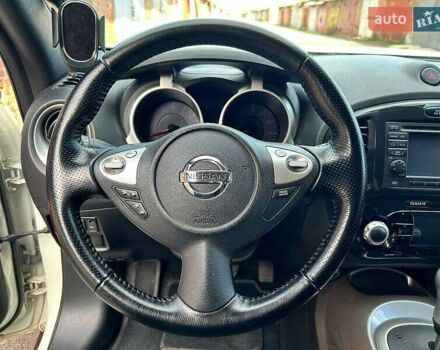 Белый Ниссан Жук, объемом двигателя 1.62 л и пробегом 185 тыс. км за 10000 $, фото 14 на Automoto.ua