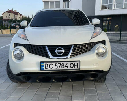 Белый Ниссан Жук, объемом двигателя 1.62 л и пробегом 230 тыс. км за 8999 $, фото 10 на Automoto.ua