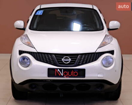 Белый Ниссан Жук, объемом двигателя 1.6 л и пробегом 176 тыс. км за 8900 $, фото 1 на Automoto.ua