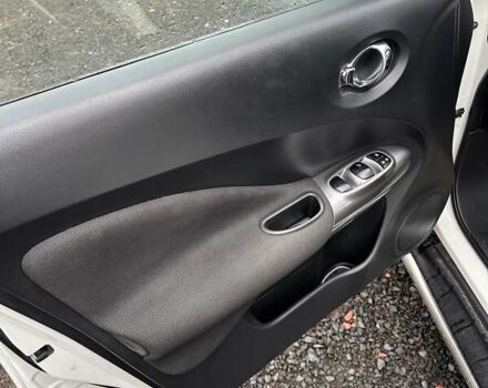 Белый Ниссан Жук, объемом двигателя 1.6 л и пробегом 157 тыс. км за 9300 $, фото 15 на Automoto.ua