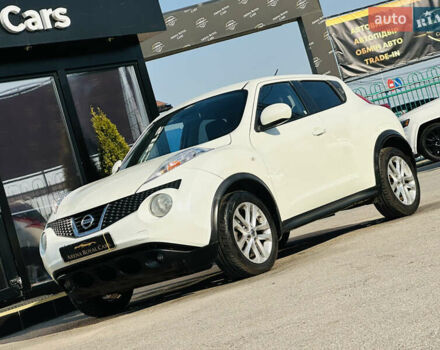 Белый Ниссан Жук, объемом двигателя 1.6 л и пробегом 133 тыс. км за 10800 $, фото 5 на Automoto.ua