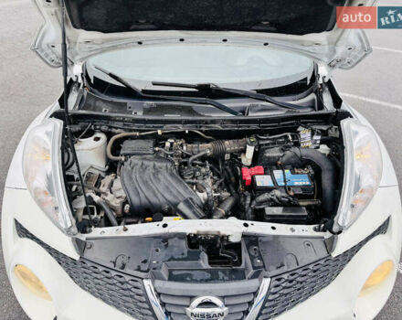 Белый Ниссан Жук, объемом двигателя 1.6 л и пробегом 148 тыс. км за 9800 $, фото 16 на Automoto.ua