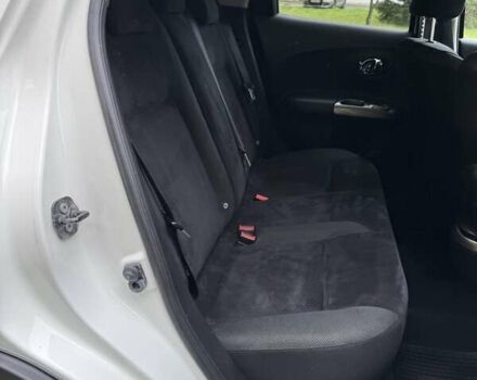 Белый Ниссан Жук, объемом двигателя 1.6 л и пробегом 196 тыс. км за 8750 $, фото 52 на Automoto.ua