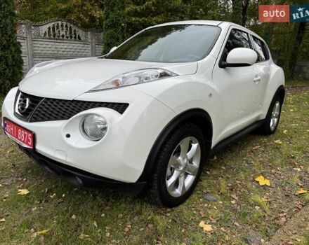 Белый Ниссан Жук, объемом двигателя 1.6 л и пробегом 196 тыс. км за 8750 $, фото 3 на Automoto.ua