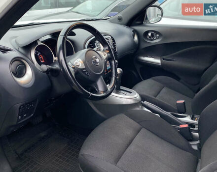 Белый Ниссан Жук, объемом двигателя 1.6 л и пробегом 85 тыс. км за 9800 $, фото 14 на Automoto.ua