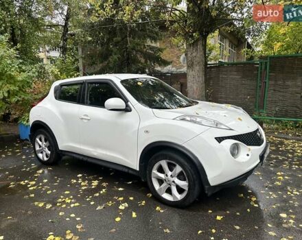 Білий Ніссан Жук, об'ємом двигуна 1.6 л та пробігом 147 тис. км за 11200 $, фото 3 на Automoto.ua