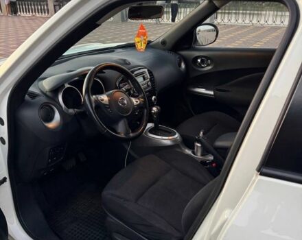 Белый Ниссан Жук, объемом двигателя 1.6 л и пробегом 132 тыс. км за 10200 $, фото 8 на Automoto.ua