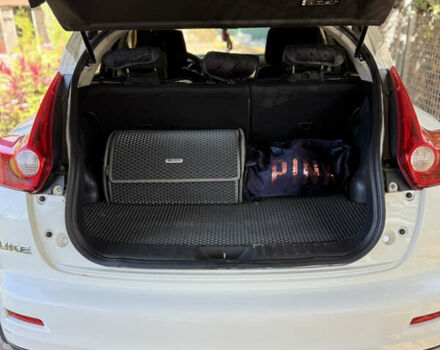 Белый Ниссан Жук, объемом двигателя 1.6 л и пробегом 151 тыс. км за 9800 $, фото 13 на Automoto.ua