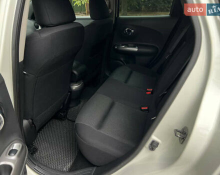 Белый Ниссан Жук, объемом двигателя 1.6 л и пробегом 88 тыс. км за 8900 $, фото 13 на Automoto.ua