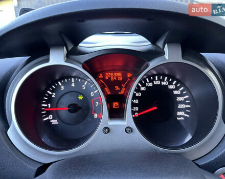 Білий Ніссан Жук, об'ємом двигуна 1.62 л та пробігом 226 тис. км за 10800 $, фото 21 на Automoto.ua