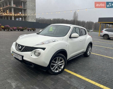Белый Ниссан Жук, объемом двигателя 1.6 л и пробегом 93 тыс. км за 10399 $, фото 18 на Automoto.ua